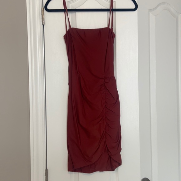 Tiger Mist Maroon Mini Dress - Picture 2 of 6